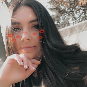 Meet your Posher, Annelise